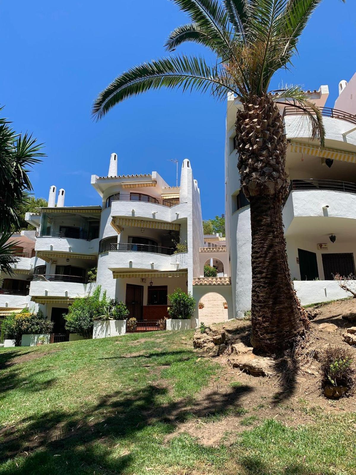 Beachside Remote Work, Yearround Pool * Benalmadena